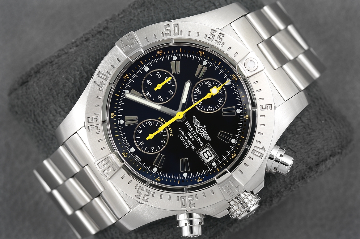 Breitling รับซื้อนาฬิกา Breitling ขายขาด ให้ราคาสูง รับเงินสดทันที
