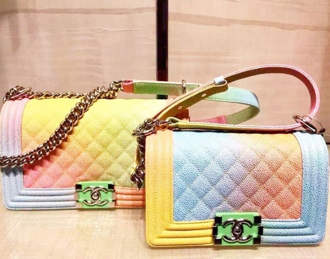 Chanel รับจำนำกระเป๋า Chanel ได้เงินสด ไถ่คืนได้ภายหลัง