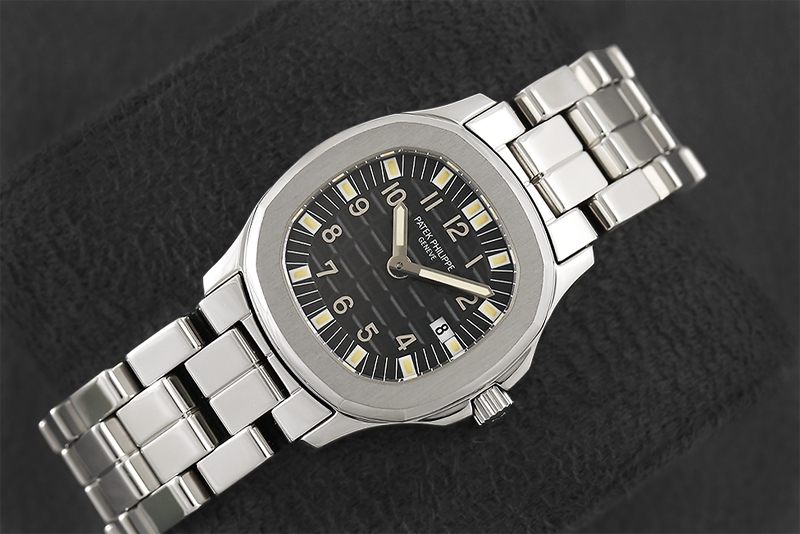 Patek Philippe รับซื้อนาฬิกา Patek Philippe ขายขาด ให้ราคาสูง รับเงินสดทันที