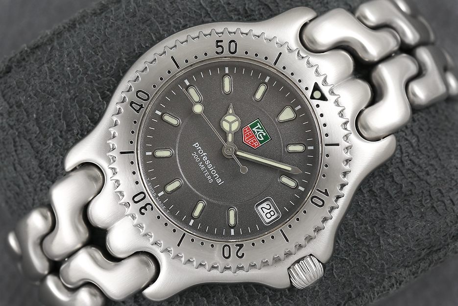 TAG Heuer รับซื้อนาฬิกา TAG Heuer ขายขาด ให้ราคาสูง รับเงินสดทันที